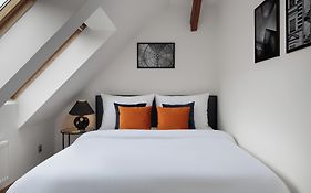 Old Town Apartment Spilberk By Goodnite Cz